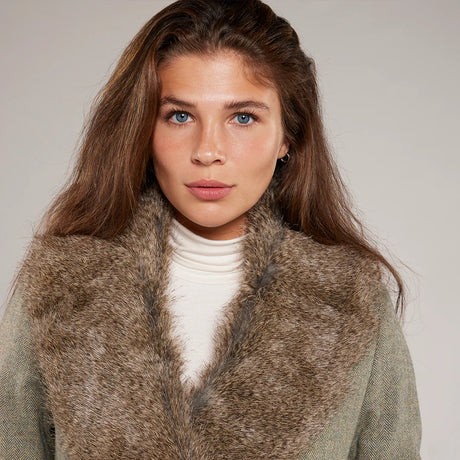 Toggi Berrington Faux Fur Shawl #colour_blonde
