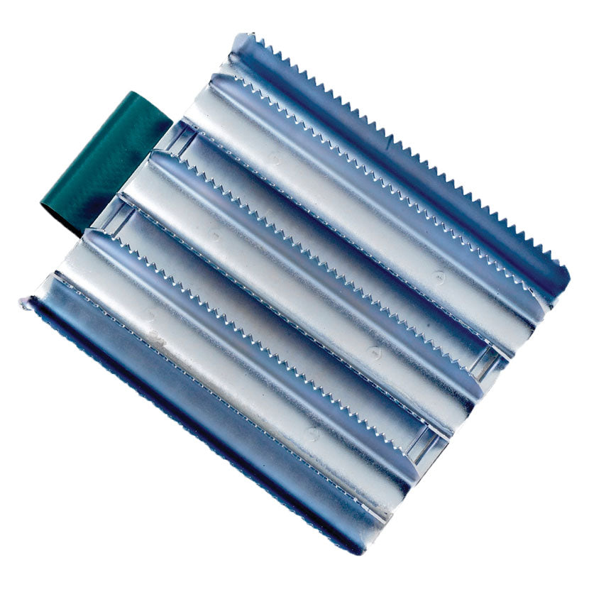 Lincoln Military Metal Curry Comb