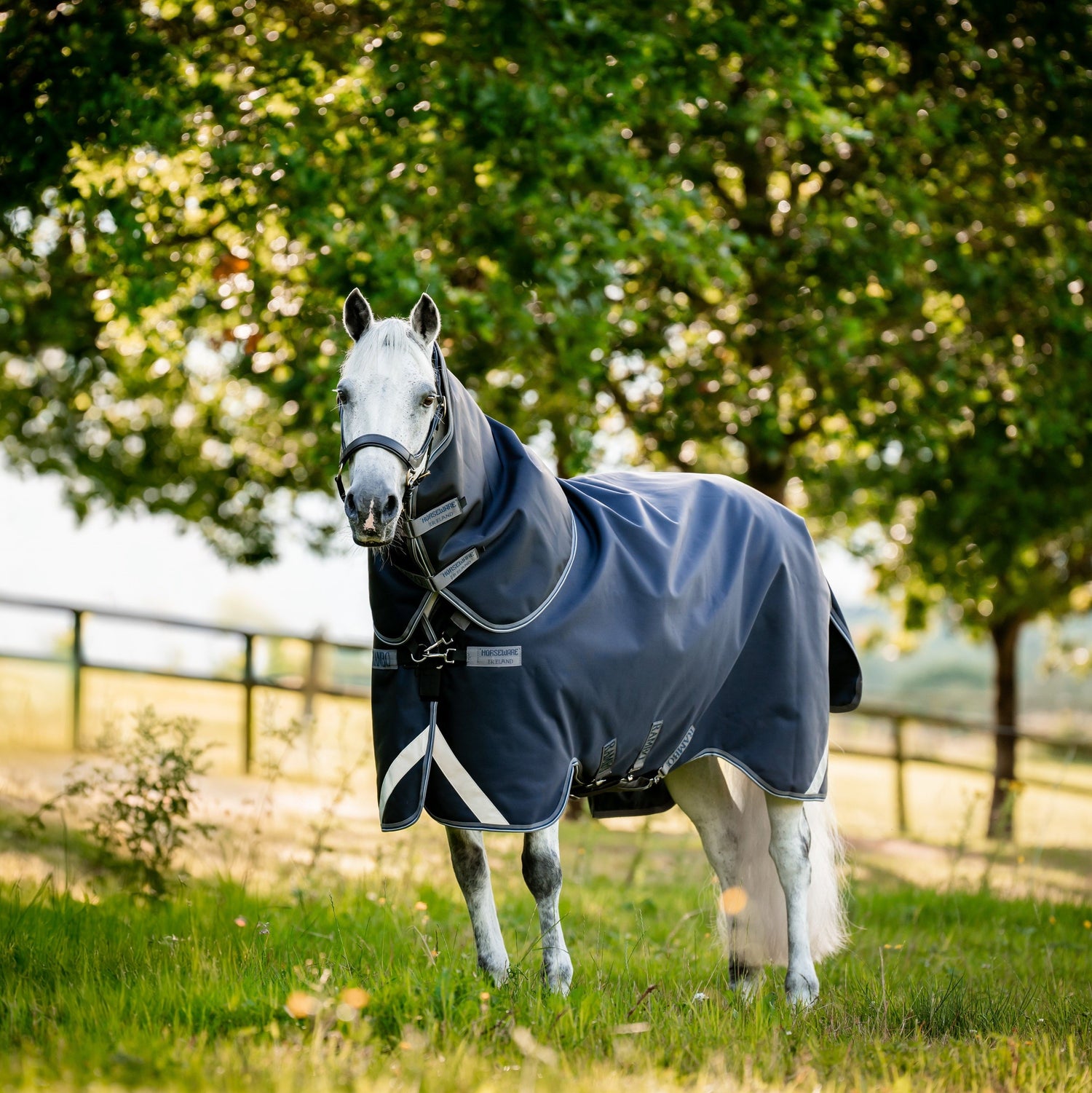 Horseware Ireland Rambo Supreme 1680D Turnout Vari-Layer 450g #colour_navy-thunderstorm-grey-silver