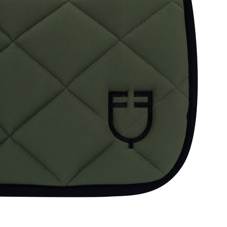 Dressage saddle pad in technical fabric